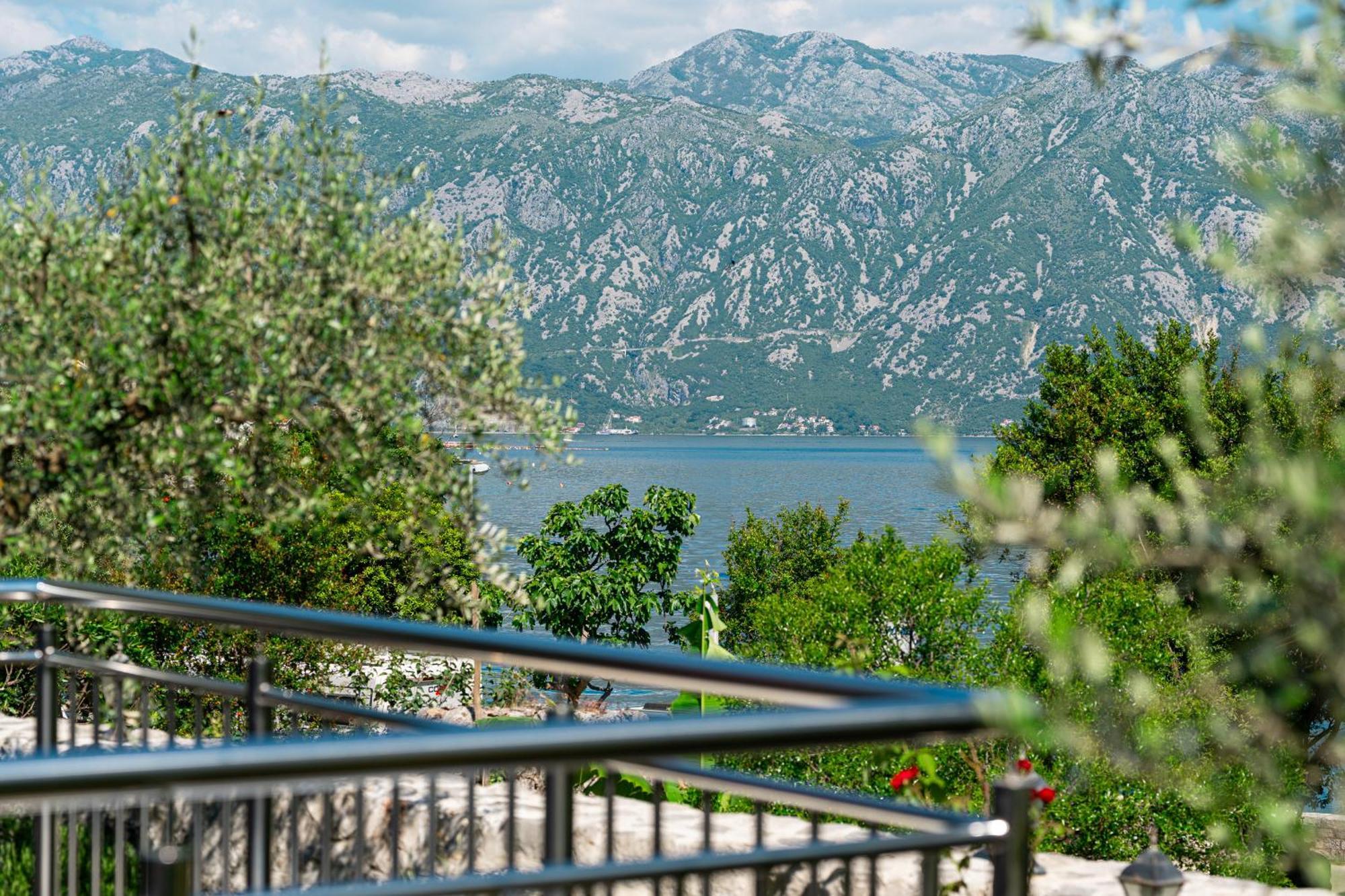 Hera Apartments Donji Stoliv Exterior photo